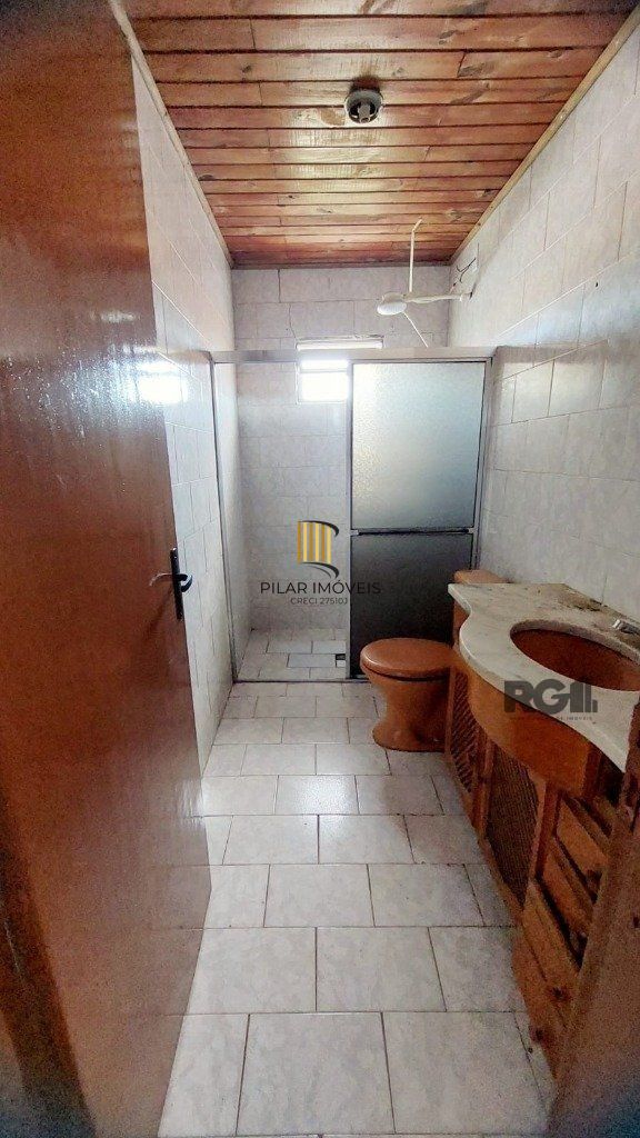 Casa de 3 dormitórios no bairro Cristal