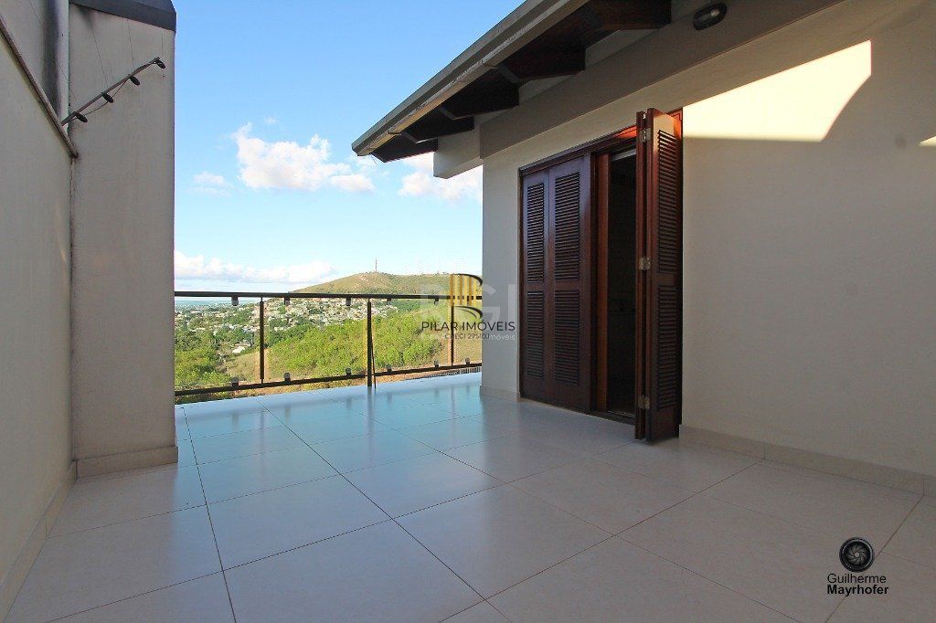 Casa para Venda - 445.52m², 4 dormitórios, sendo 4 suites, 4 vagas - Teresópolis