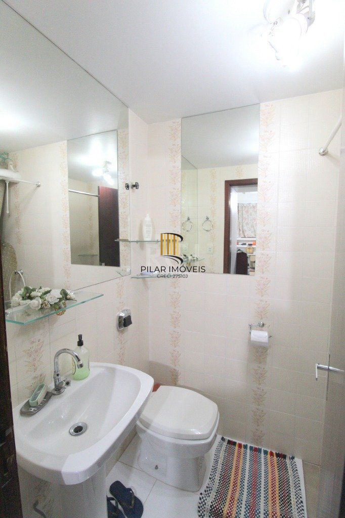 Casa para Venda - 100m², 3 dormitórios, 3 vagas - Nonoai