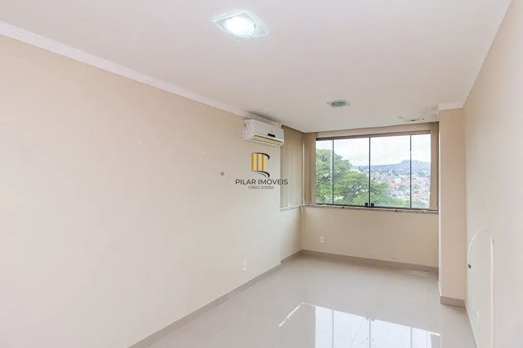 Cobertura à Venda com 2 Dormitórios no Bairro Cristal – Porto Alegre
