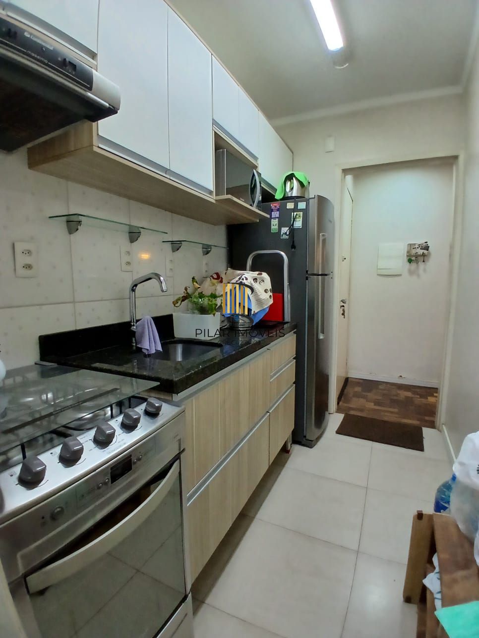 Apartamento de 01 dormitorio no bairro Passo da Areia - Porto alegre