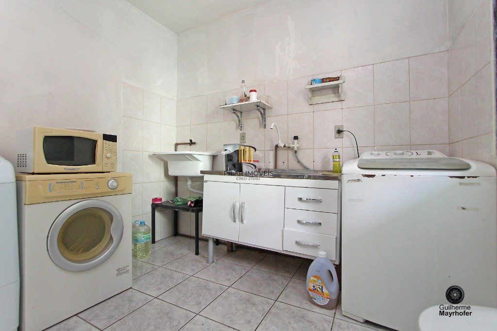 Casa para Venda - 400m², 5 dormitórios, sendo 1 suites, 3 vagas - Jardim Itu Sabará