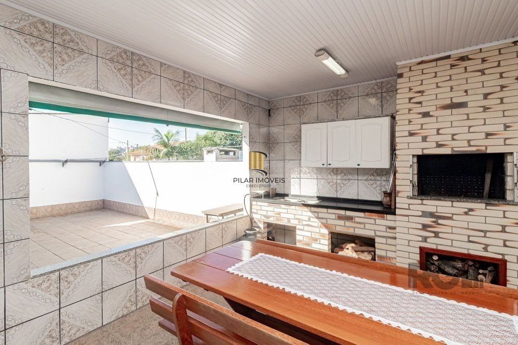 casa de 2 dormitórios, com 229m² no bairro Jardim Itu