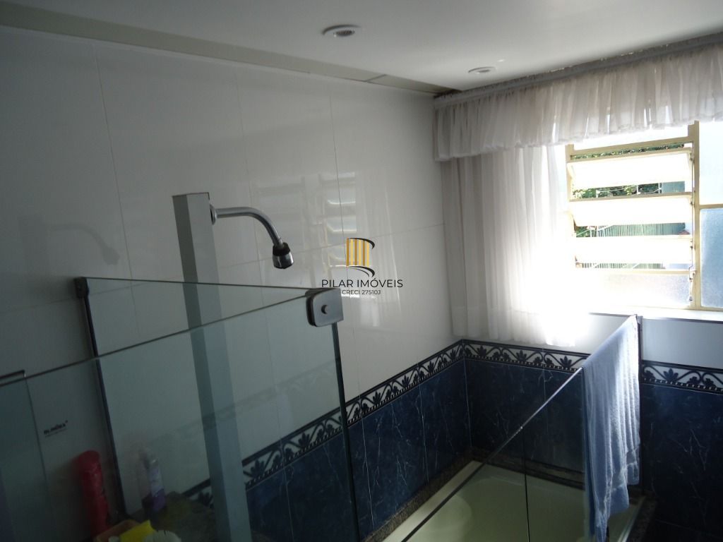 Casa para Venda - 750m², 4 dormitórios, sendo 2 suites, 5 vagas - Santa Tereza