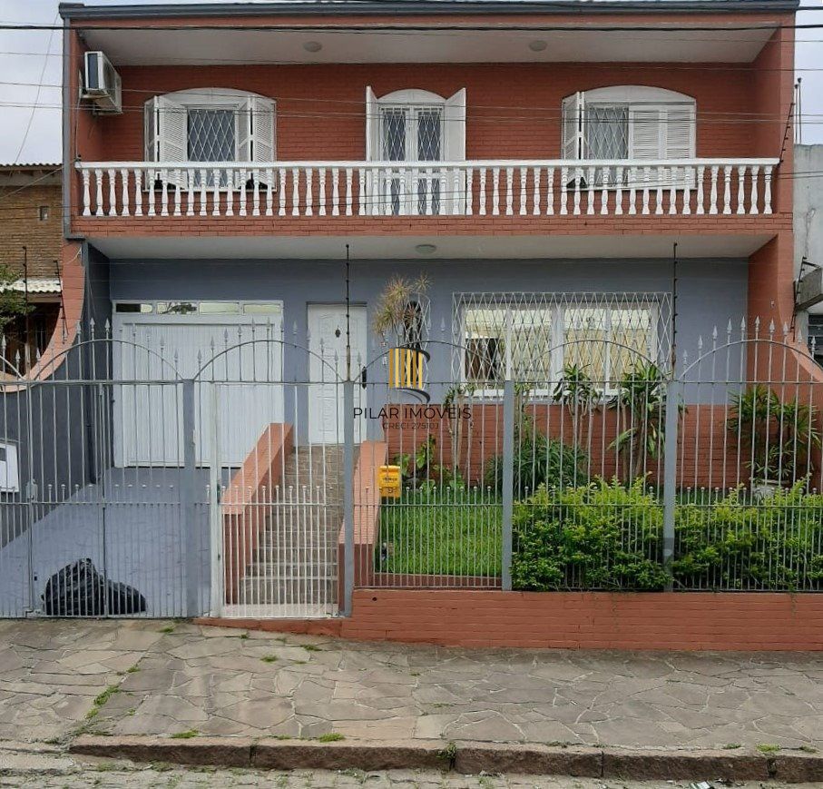 Casa 210m² - 3 dormitórios, 2 vagas