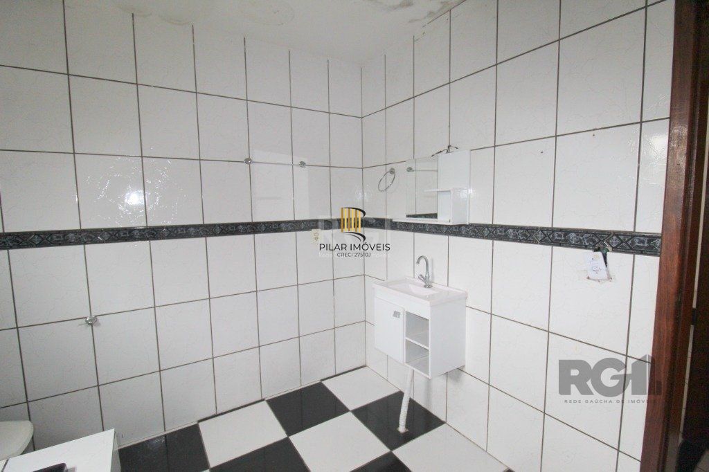 Casa 3 Dormitório(s) Bairro Teresópolis