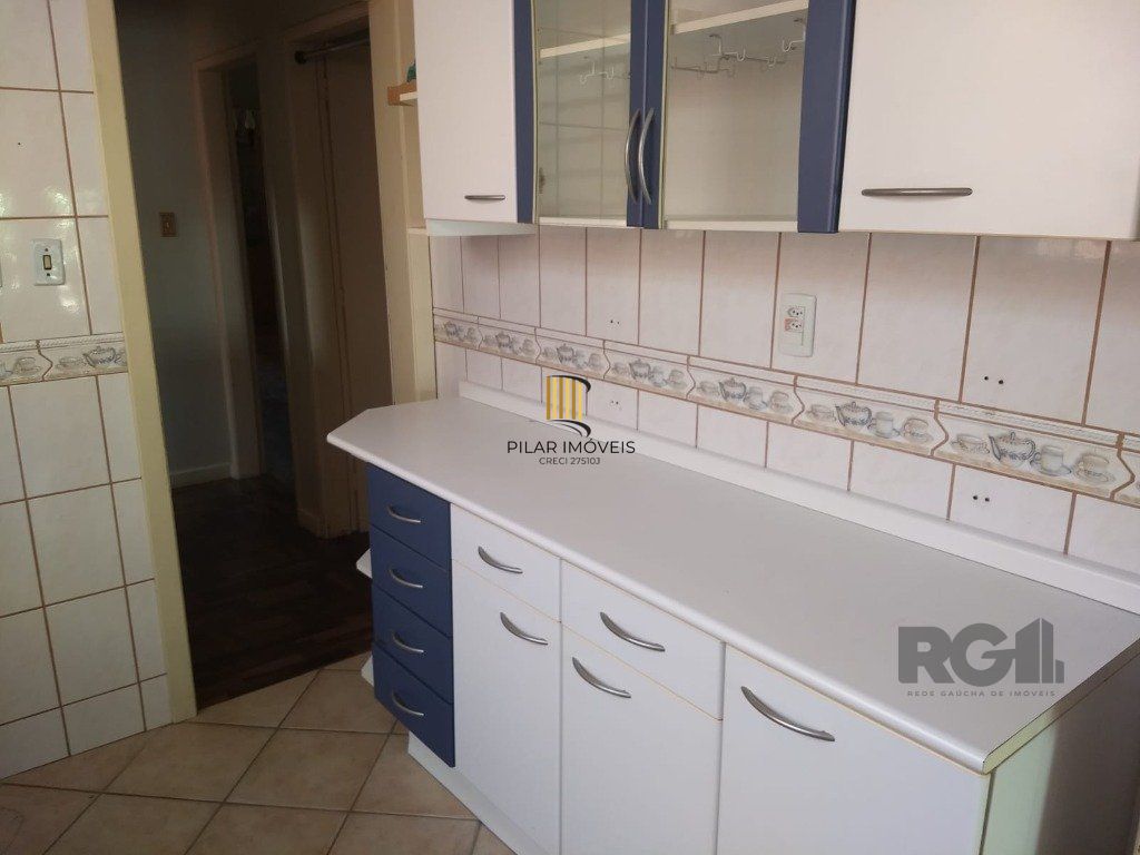 Casa de 168m² - 3 dormitórios, 3 vagas no bairro Nonoai