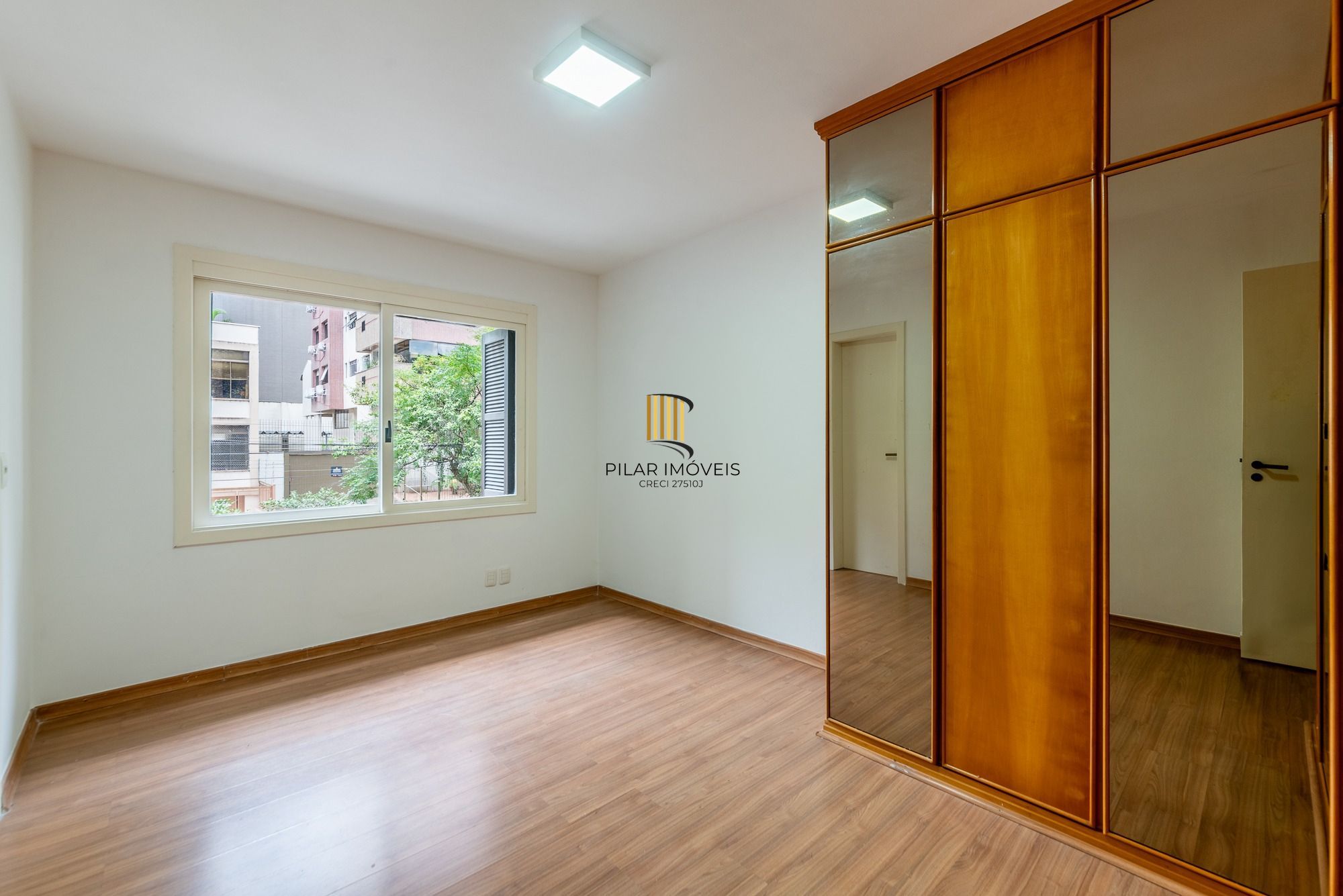 Apartamento 3 dorms à venda Rua Jaraguá, Bela Vista - Porto Alegre