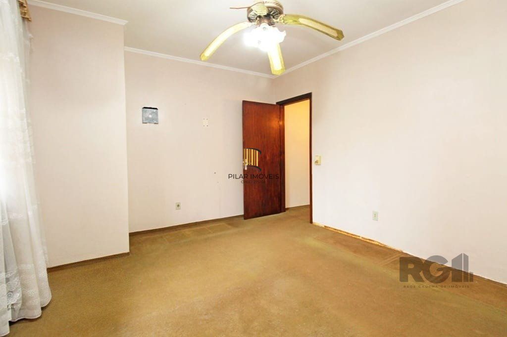 Excelente casa de 154m² com 3 dormitórios e 2 vagas.