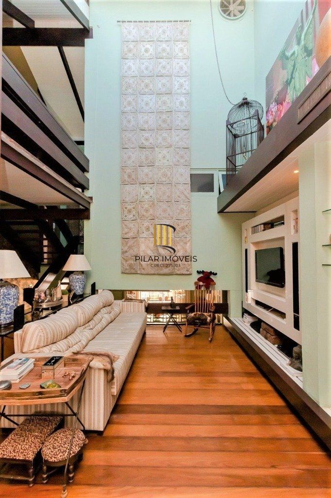Casa De 602m²,  Bairro Bela Vista