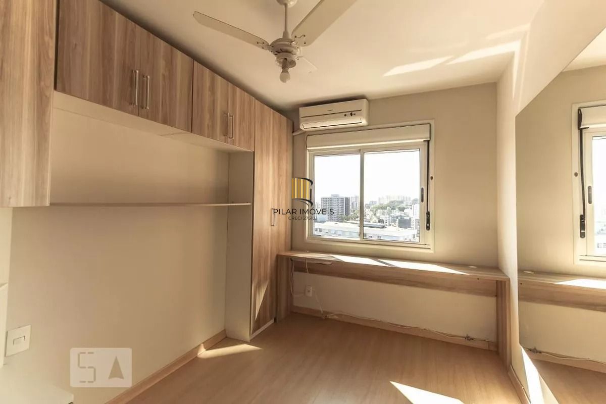 Apartamento de  01 dormitorio com vaga de garagem na Azenha - Porto alegre.