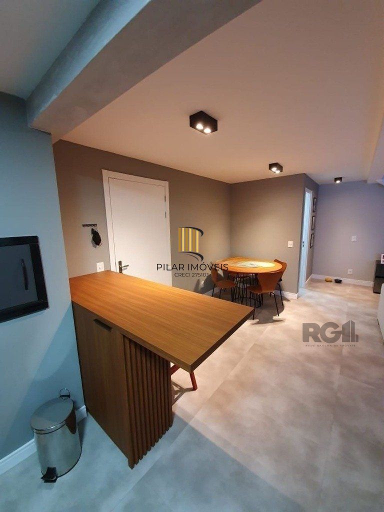 Excelente apartamento Duplex de 74m² com 01 suíte e 2 vagas.