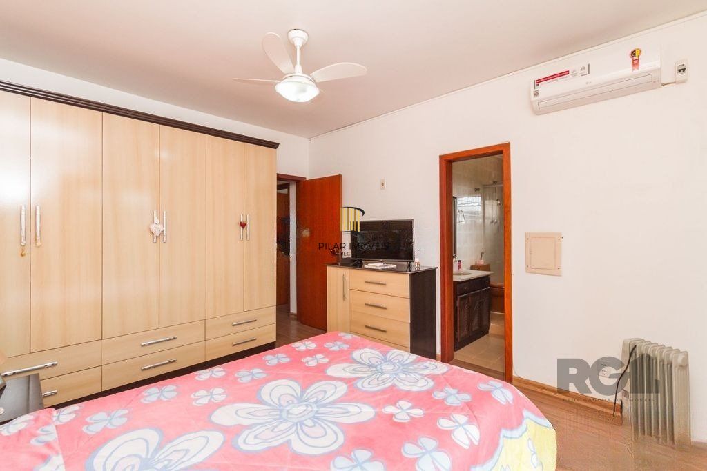 Casa 4 dormitórios no bairro  Aberta dos Morros