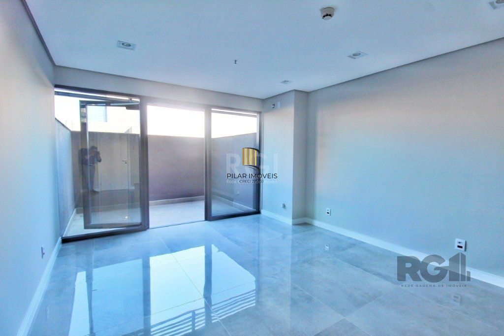 Conjunto/Sala para Locação/Aluguel - 38m², 0 dormitórios, Teresópolis