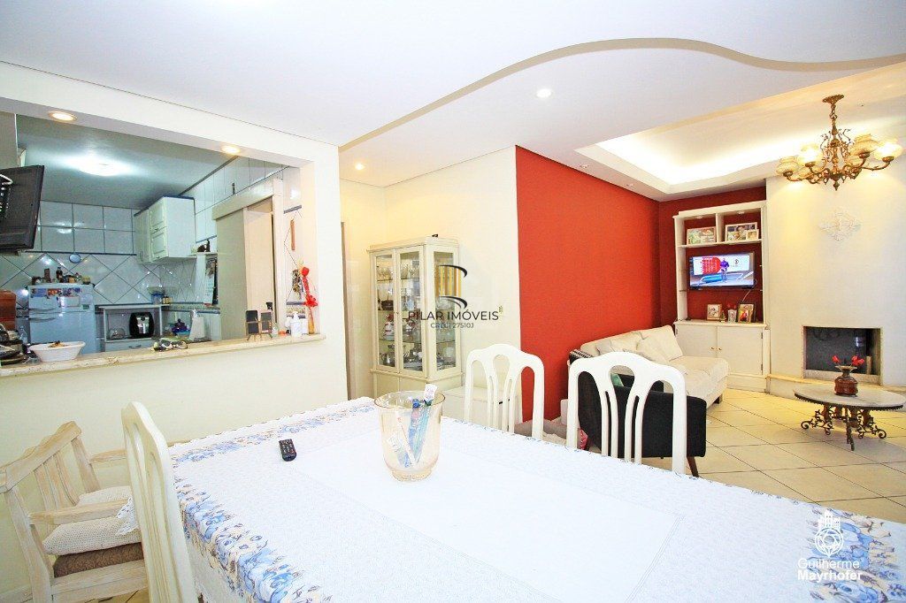 Casa para Venda - 130m², 3 dormitórios, sendo 1 suites, 4 vagas - Sarandi