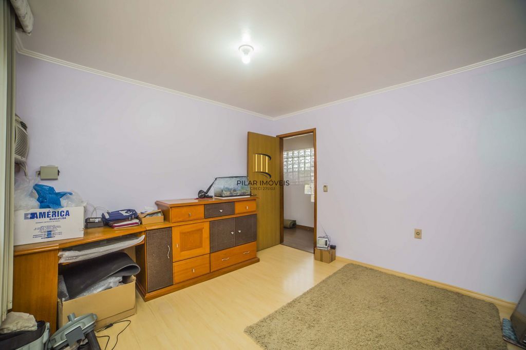 Casa de 4 dormitórios à venda no Bairro Santa Tereza - Porto Alegre