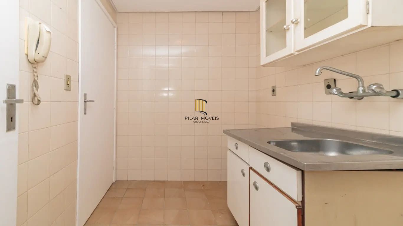 Apartamento JK com 1 quarto e 29m² no Bairro Independência, Porto Alegre.