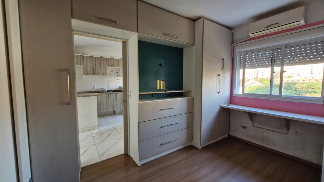 Apartamento no teresopolis, 2 dormitorios, sala, cozinha, banheiro e 1 garagem.