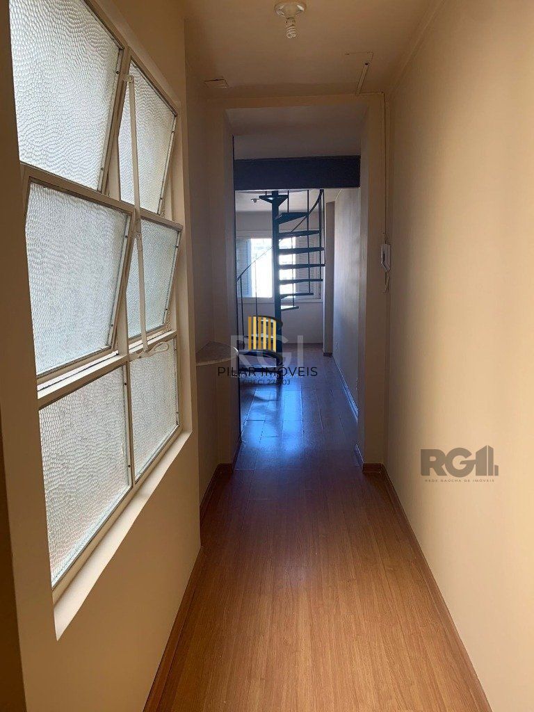 Cobertura 79m² - 1 dormitório no bairro Cidade Baixa