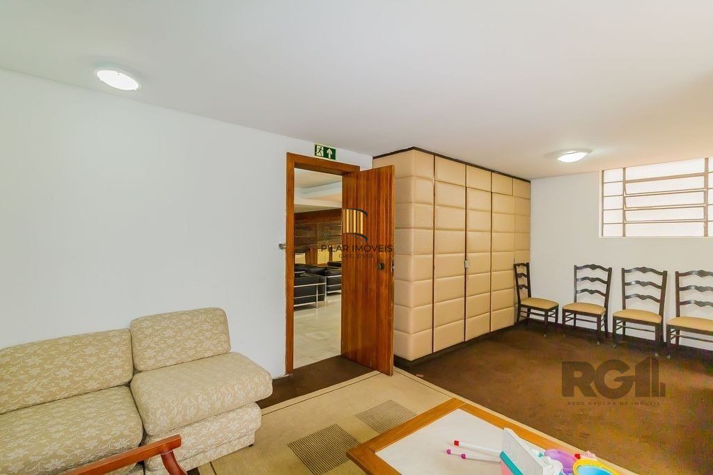 Apartamento de 3 dormitórios, bairro Bom Fim