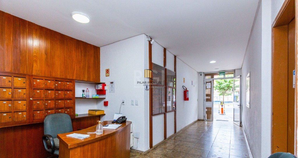 Conjunto/Sala para Venda - 21.72m², 0 dormitórios, Petrópolis