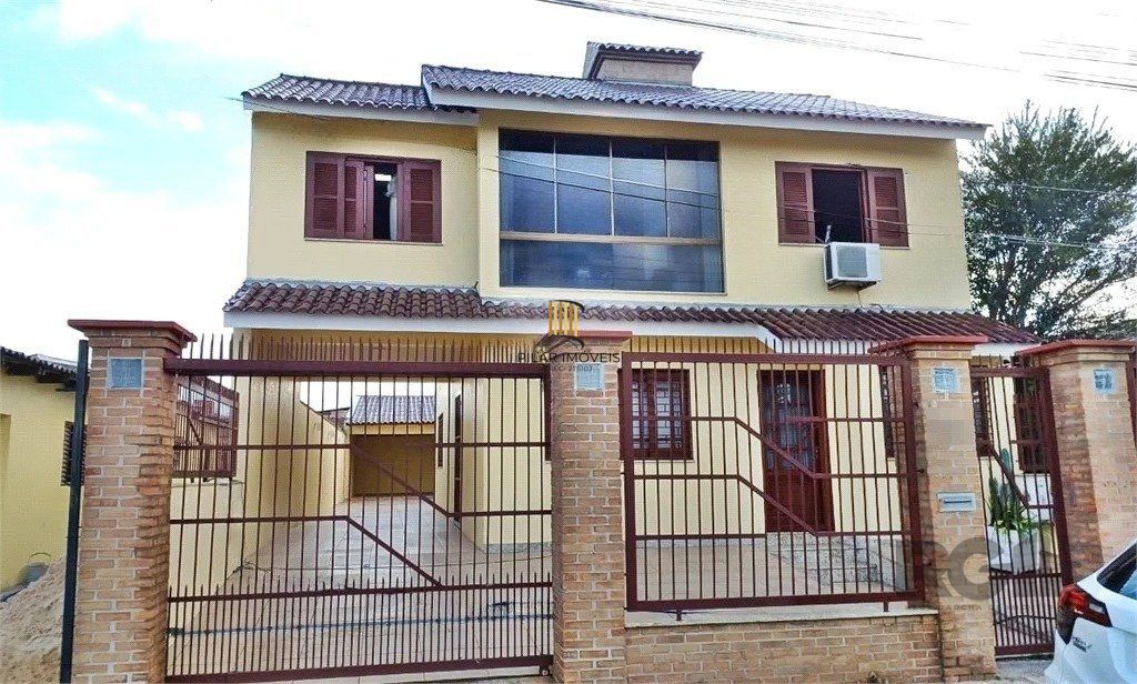 Casa de 3 dormitórios no bairro Sarandi - Pilar Imóveis