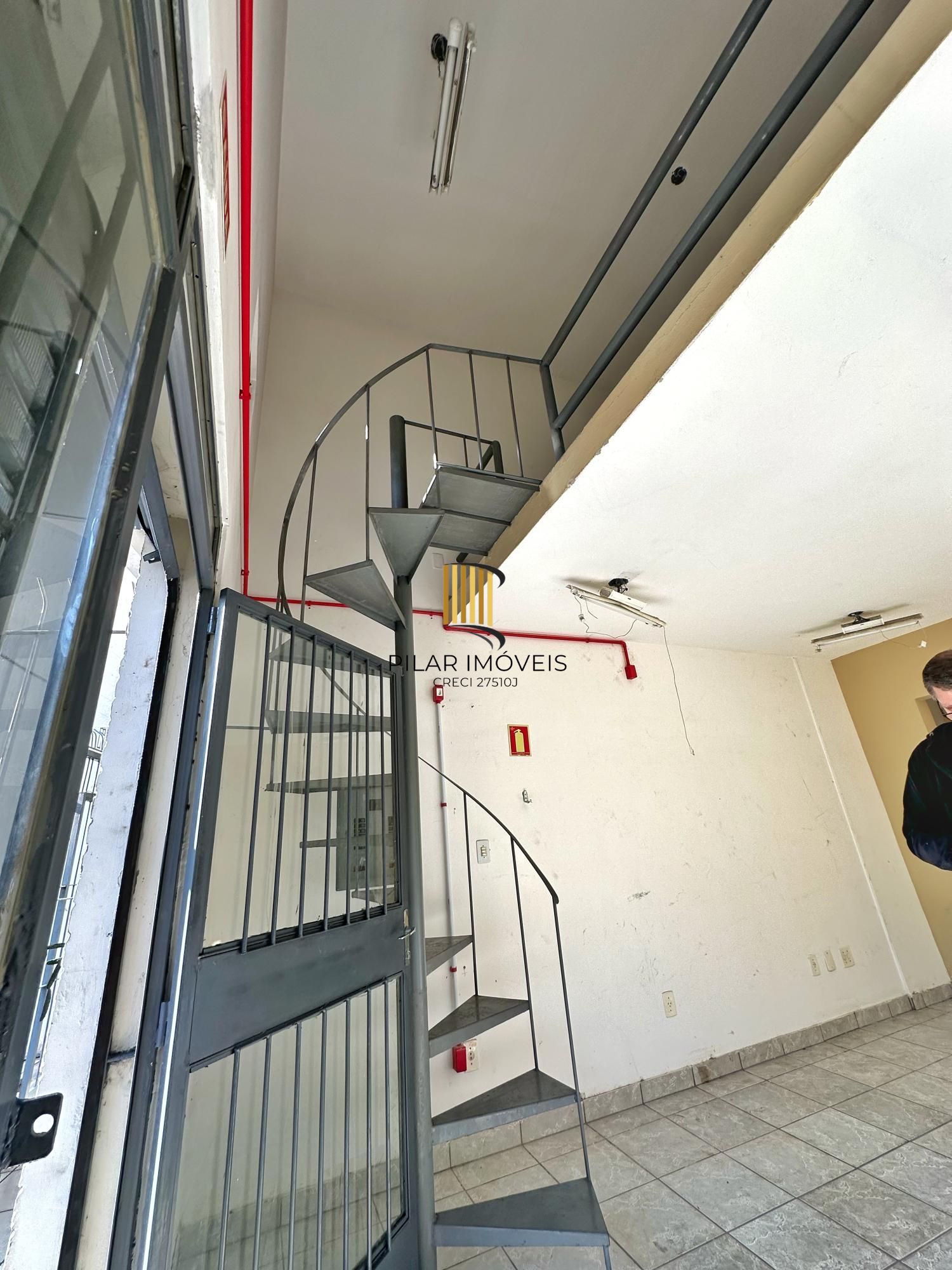 Loja 2 dormitórios no bairro Teresópolis
