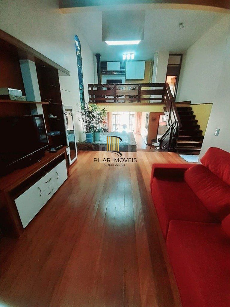 Casa para Venda - 260m², 4 dormitórios, sendo 1 suites, 4 vagas - Nonoai