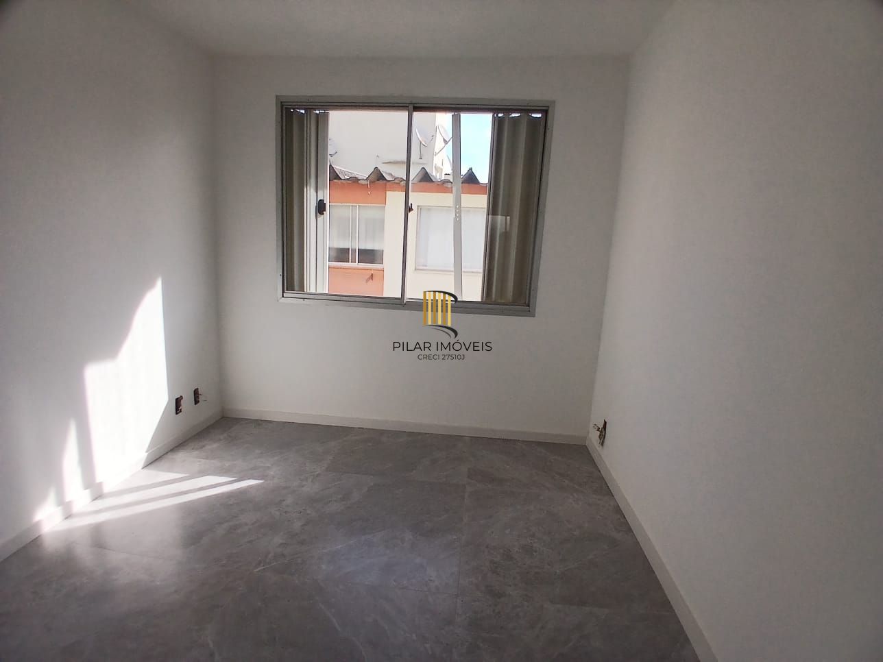 Apartamento 2 dorms à venda Rua Honório Silveira Dias, São João - Porto Alegre