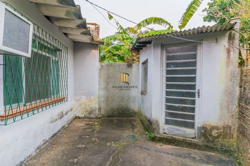 Casa com 2 dormitórios no bairro Vila João Pessoa