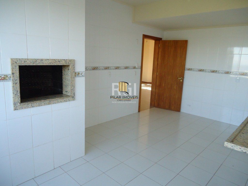 Casa 3 dormitórios no bairro Teresópolis