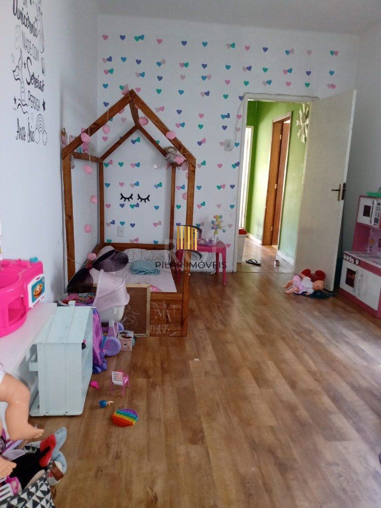 Casa para Venda - 159m², 3 dormitórios, 3 vagas - Menino Deus