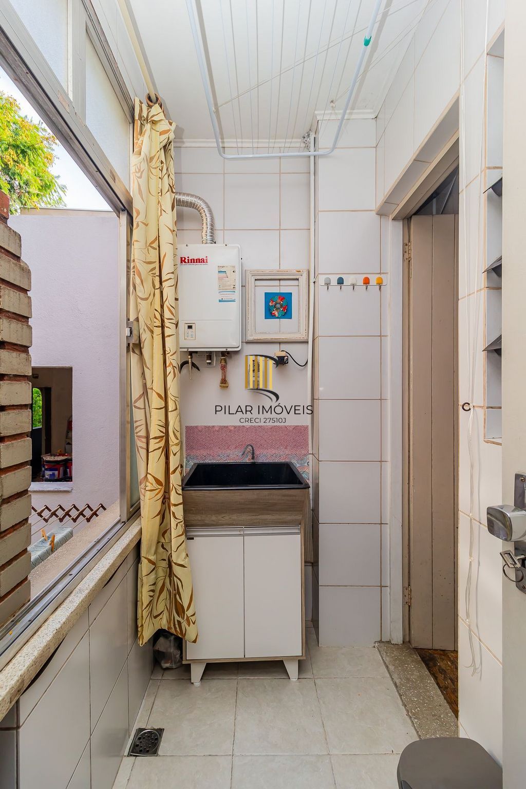 Apartamento 3 dorms à venda Rua Felipe Camarão, Rio Branco - Porto Alegre