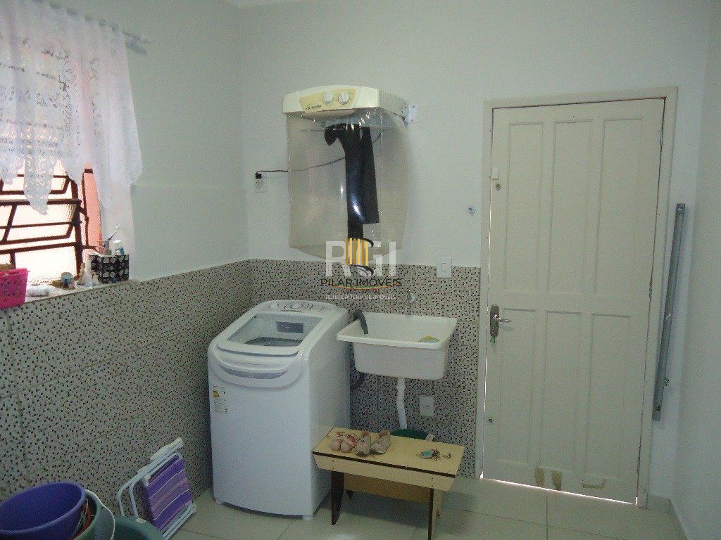 Casa 2 dormitórios no bairro Teresópolis