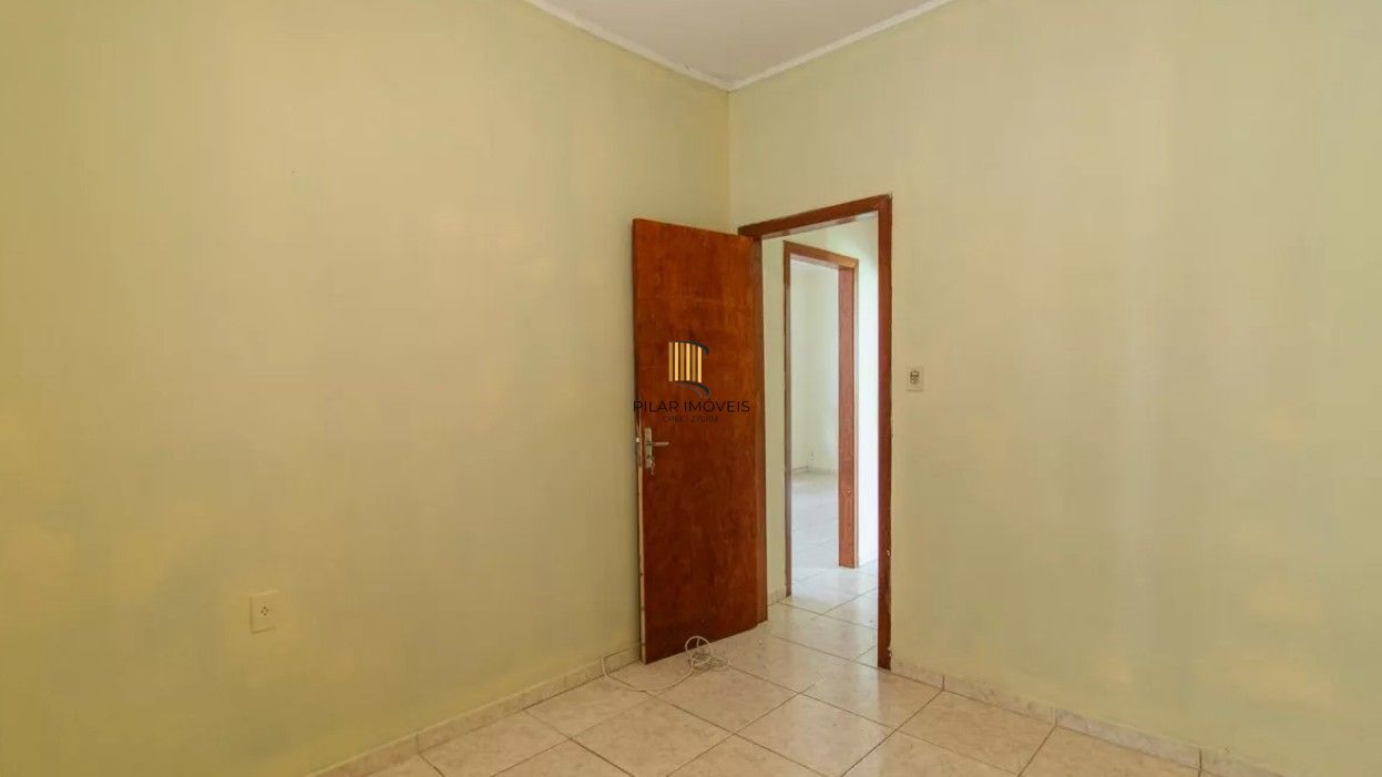 Casa 3 dormitórios Bairro Teresópolis