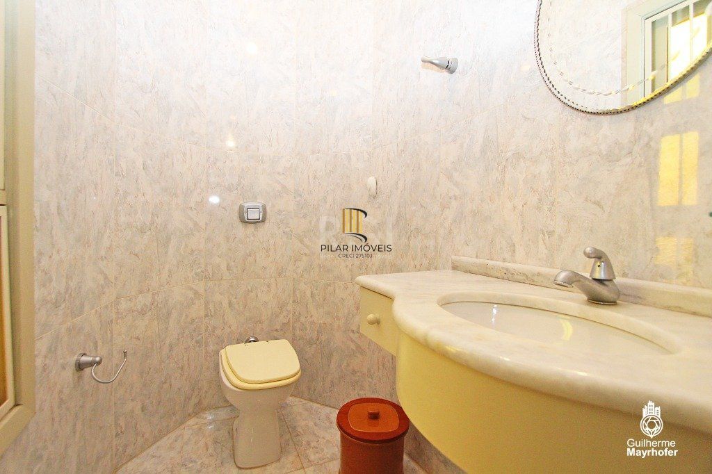 Casa para Venda - 215m², 3 dormitórios, sendo 1 suites, 3 vagas - Sarandi