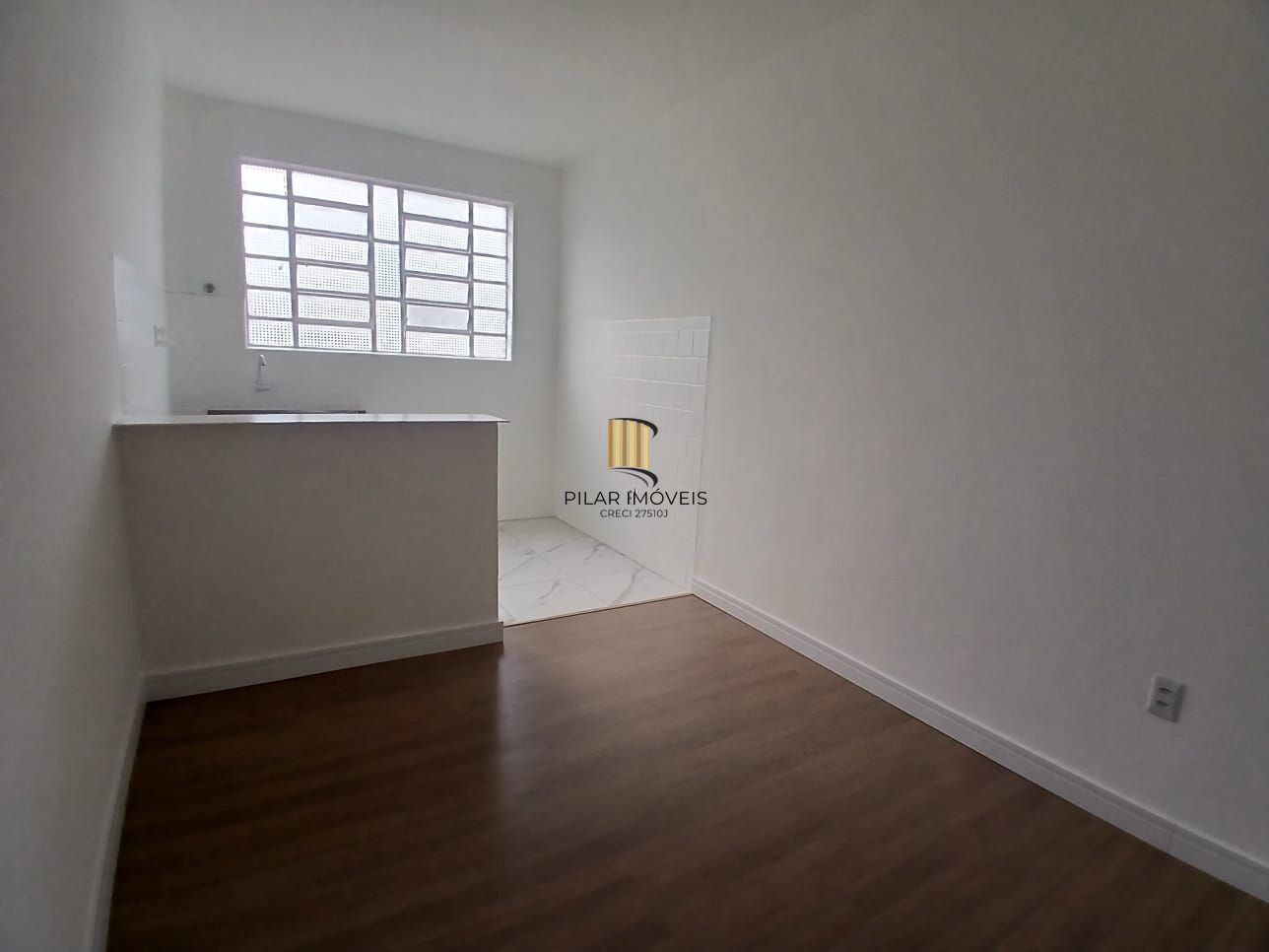 Apartamento de 01 dormitorio no Passo da Areia - Porto Alegre