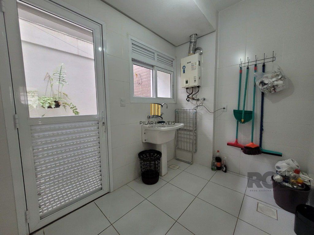 Casa Condominio para Venda - 250.88m², 3 dormitórios, sendo 3 suites, 3 vagas - Praia de Belas