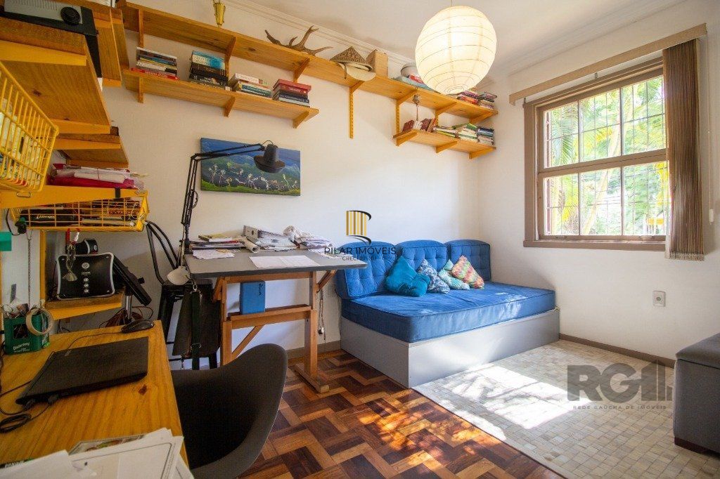 Apartamento de 3 dormitórios no bairro Petrópolis