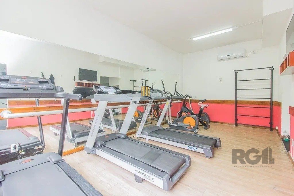 Apartamento com 3 dormitórios no bairro Jardim Carvalho