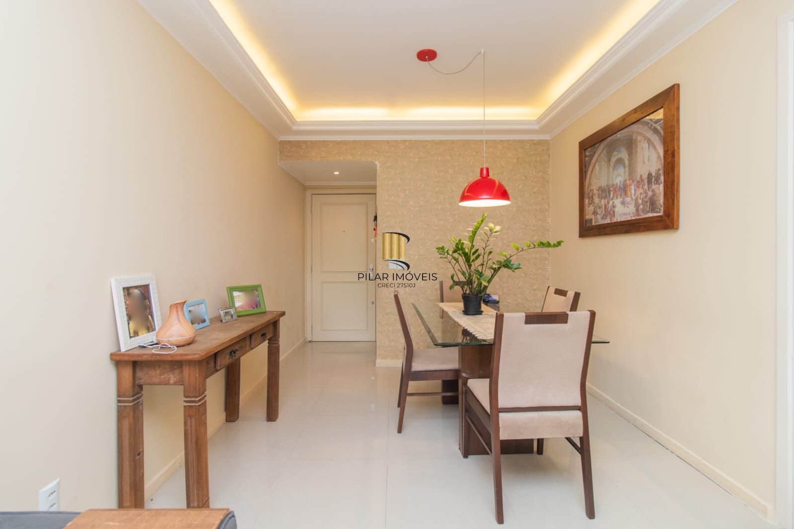 Apartamento para Venda - 77m², 2 dormitórios, 1 vaga - Teresópolis