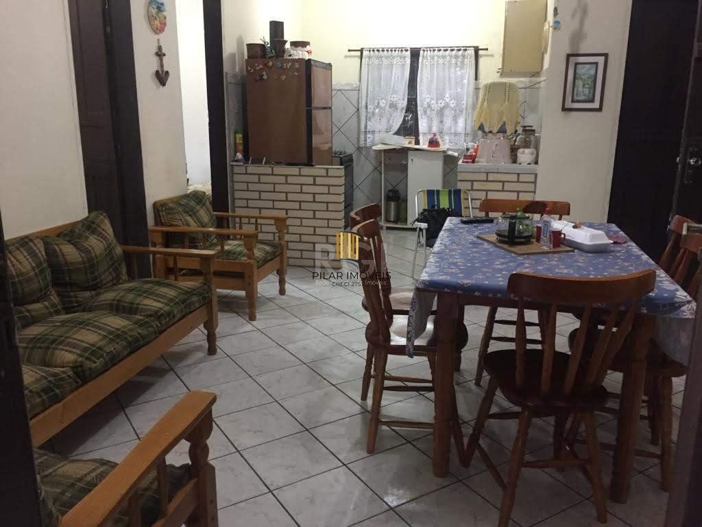 Casa para Venda - 600m², 3 dormitórios, 1 vaga - Interpraias
