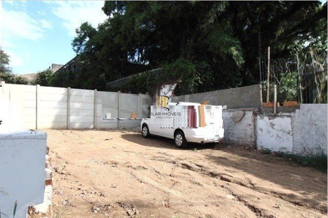 Loja para Venda - 810m², 0 dormitórios, Glória