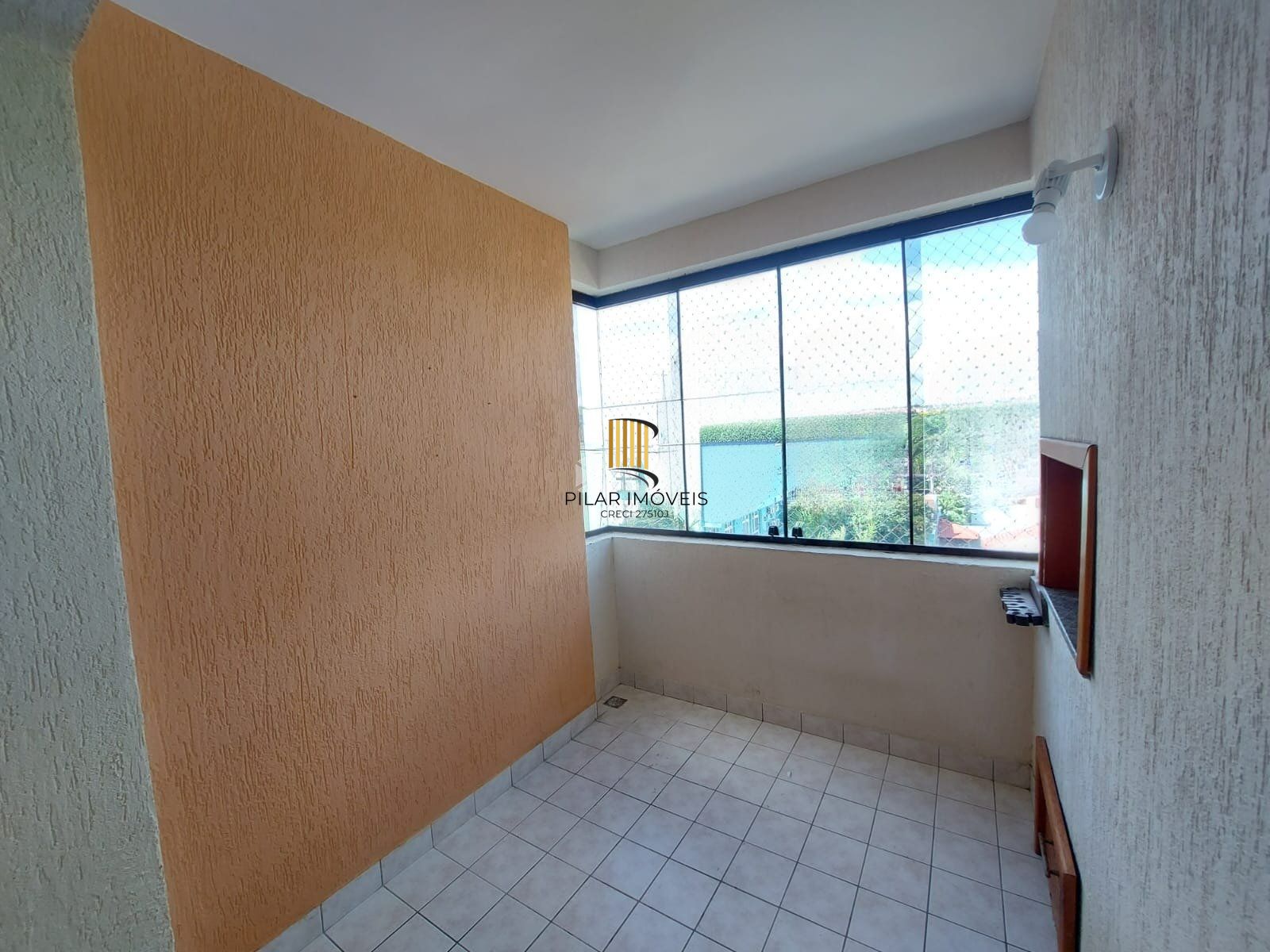 Apartamento de 3 dormitórios á venda no Bairro Jardim Do Salso, Porto Alegre