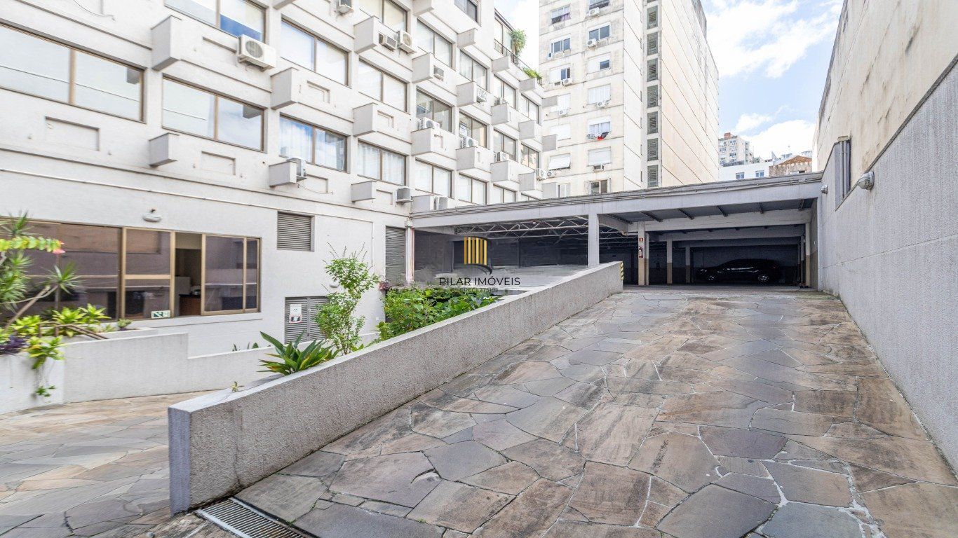 Cobertura com 2 quarto e 108m² à venda em Centro Histórico, Porto Alegre.