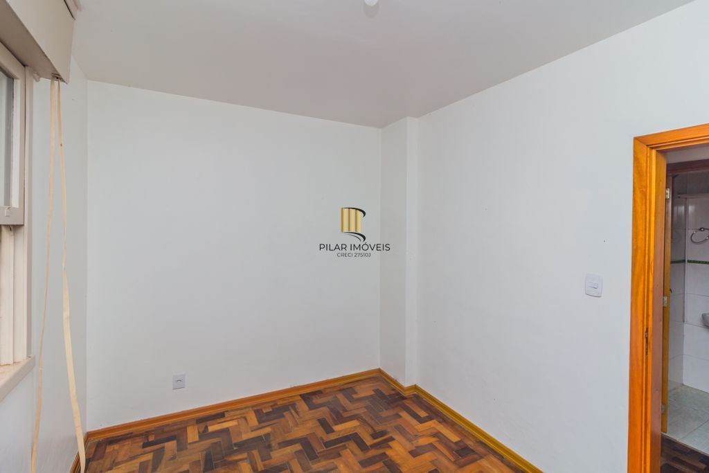 Apartamento Térreo 2 dorms à venda Rua Felizardo Furtado, Petrópolis - Porto Alegre