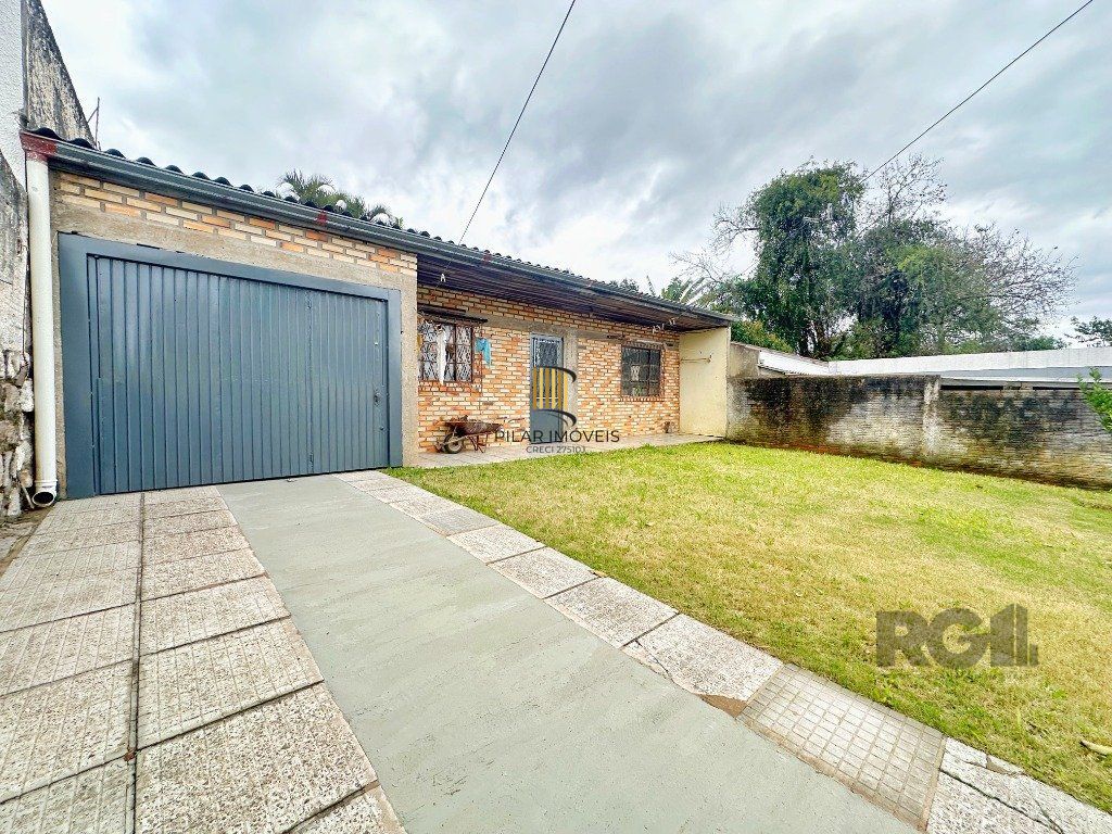 Casa 3 dormitórios no bairro Nonoai