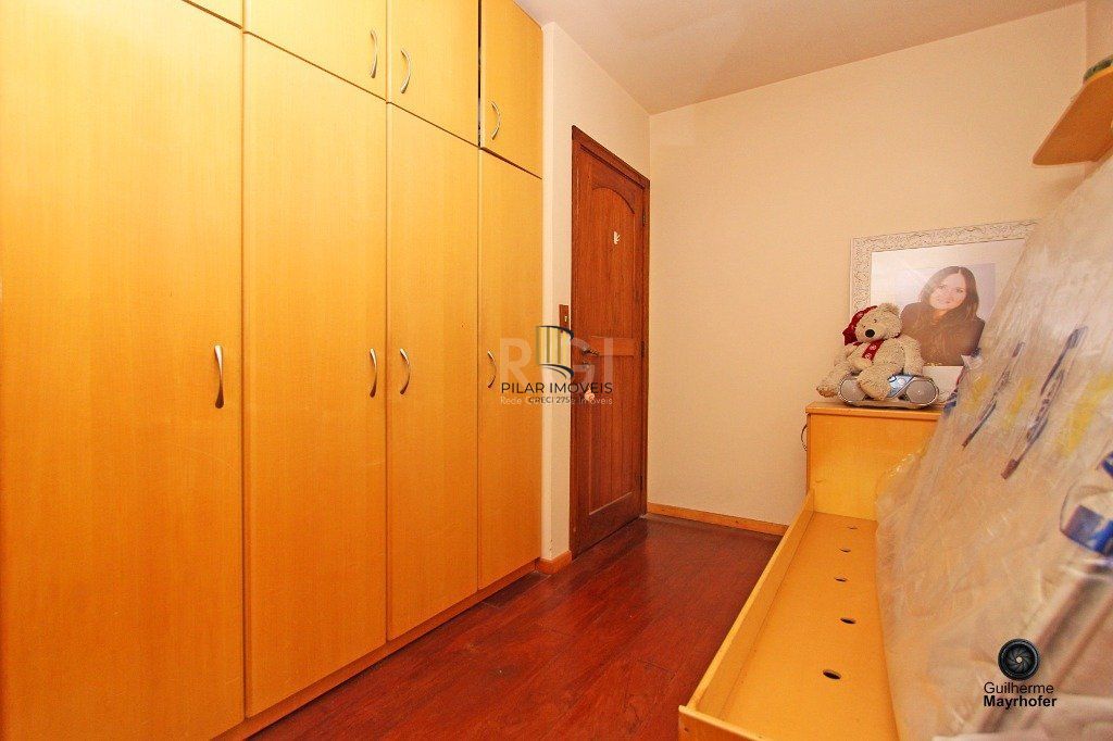 Casa para Venda - 180m², 3 dormitórios, sendo 1 suites, 3 vagas - Parque dos Maias