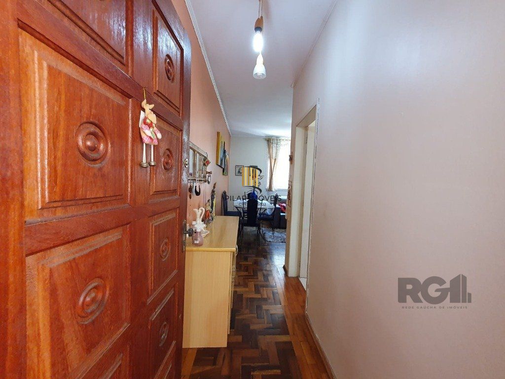Apartamento de 2 dormitórios no Bairro Medianeira
