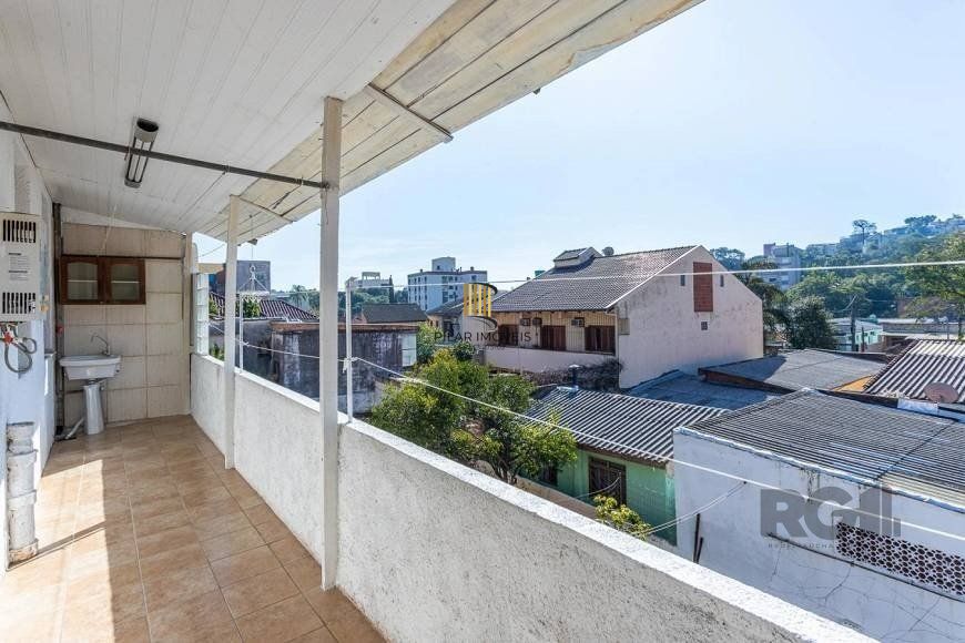 Casa 4 Dormitório(s) Bairro Medianeira